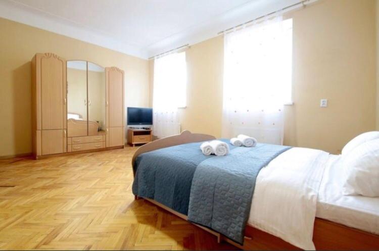 Apartment Armenian Cathedral ลวีฟ ภายนอก รูปภาพ