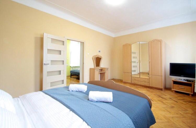 Apartment Armenian Cathedral ลวีฟ ภายนอก รูปภาพ
